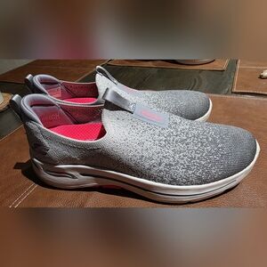 Skechers Slip-On Knit Walking Shoes - Gray with Pink Interior